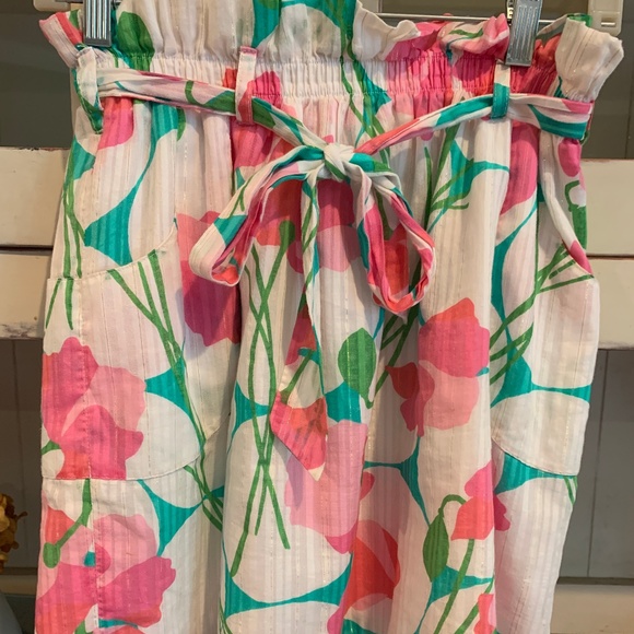 Lilly Pulitzer Dresses & Skirts - PRICE DROP  LILY PULITZER SKIRT make an offer